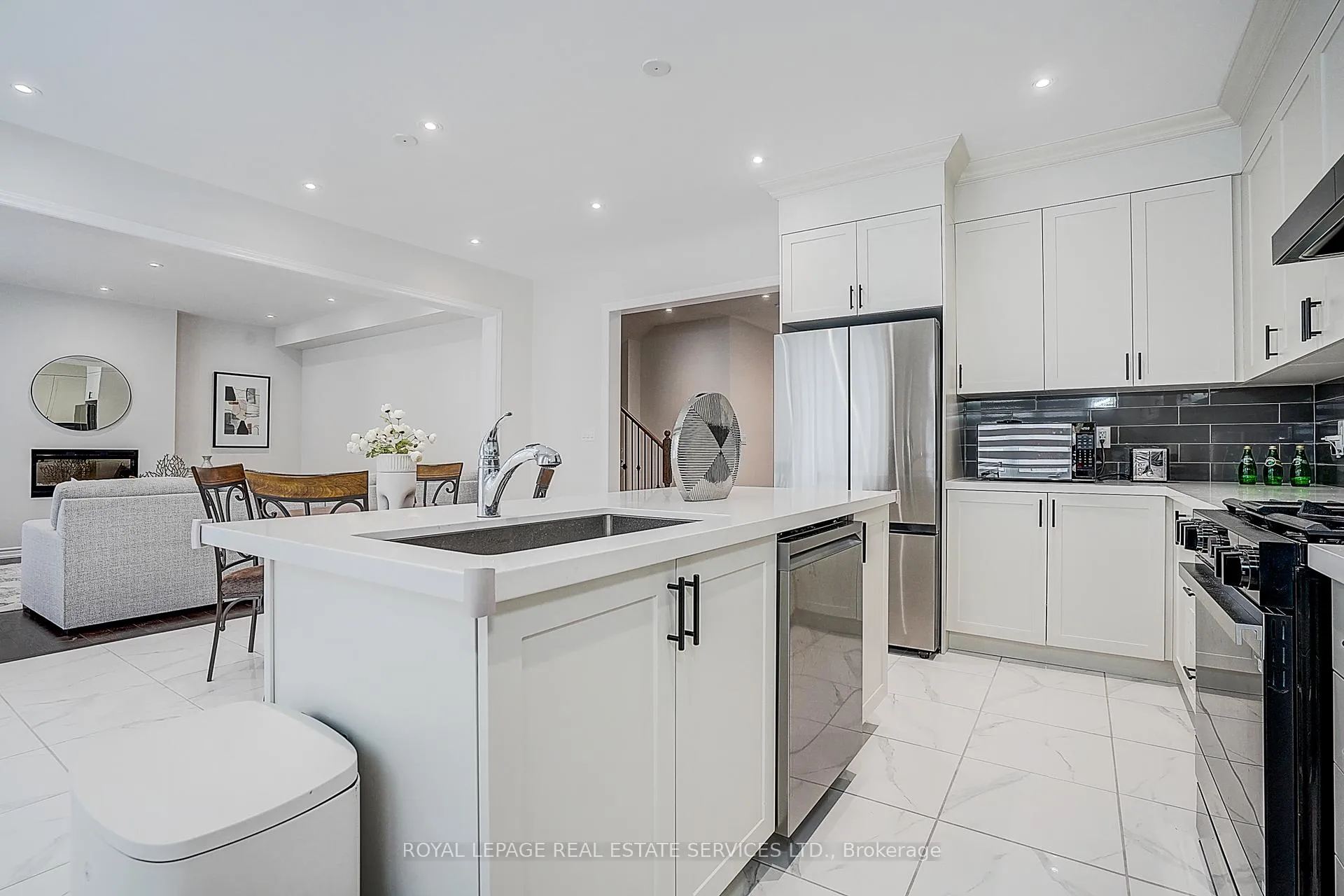 Photo 16 of 51 Nicort Road, Wasaga Beach — HOMEH