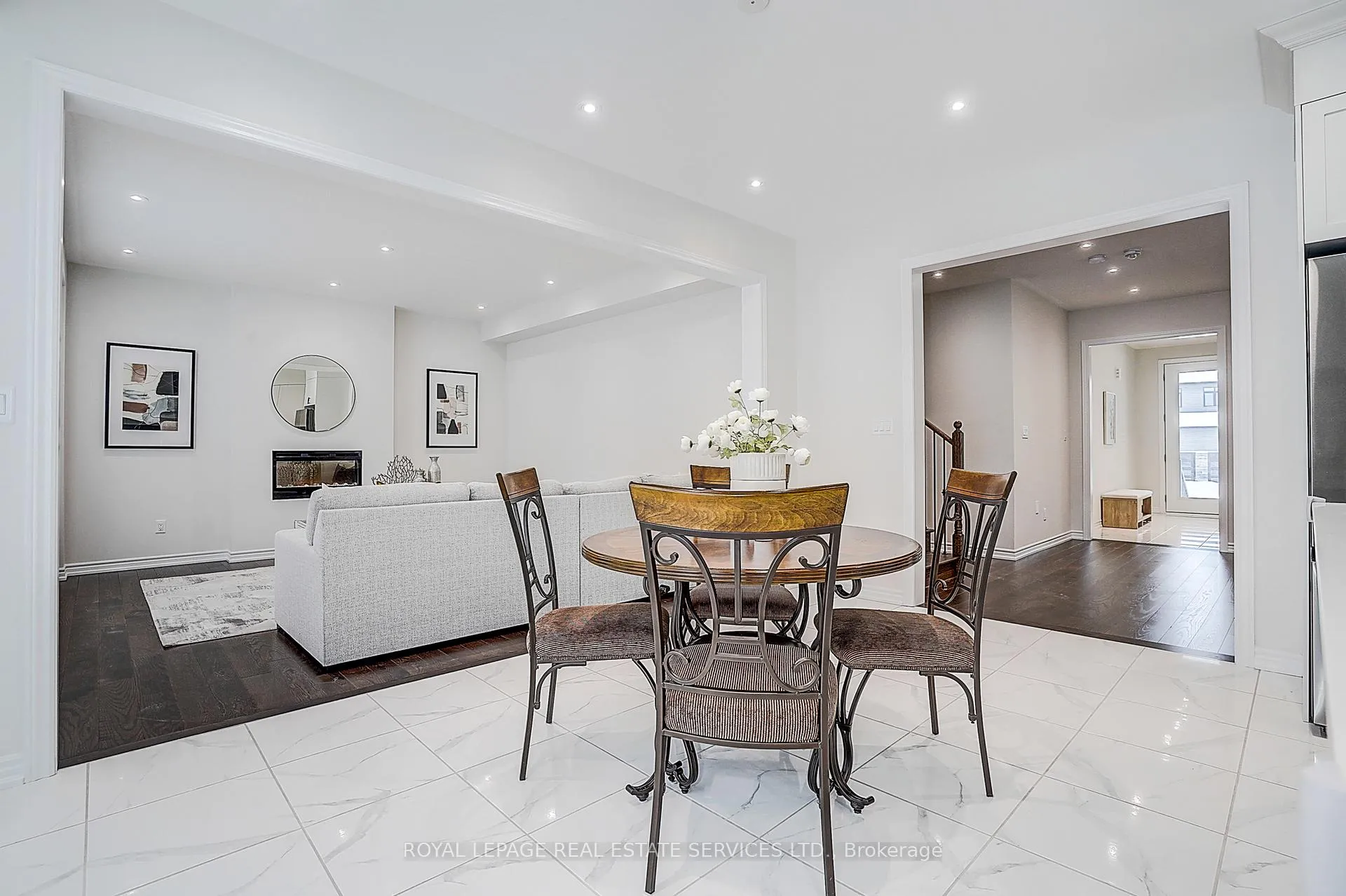 Photo 18 of 51 Nicort Road, Wasaga Beach — HOMEH