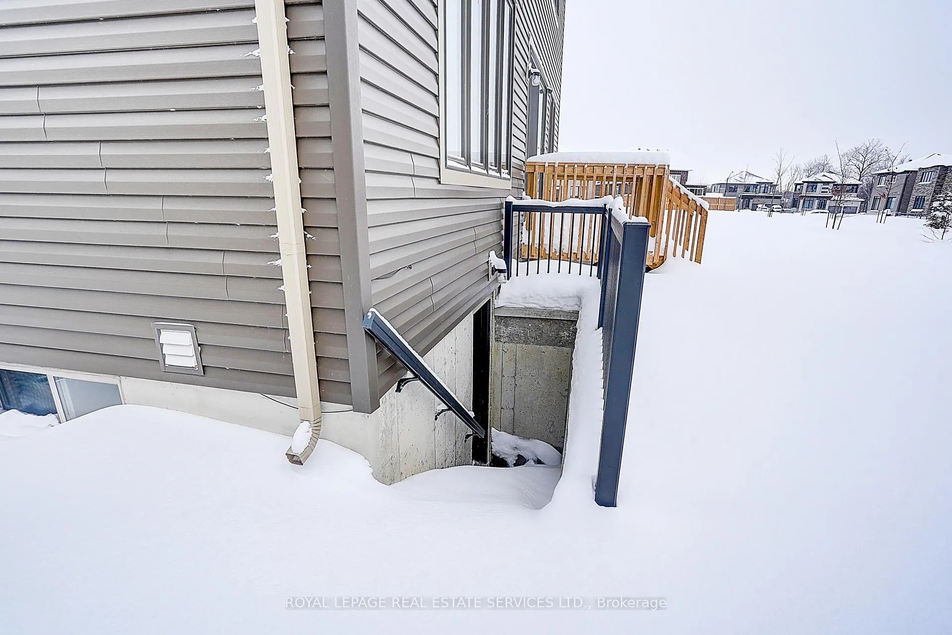 Photo 48 of 51 Nicort Road, Wasaga Beach — HOMEH