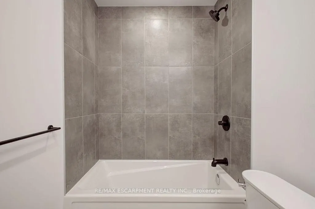 Photo 14 of Unit C905, 4878 Powers Common, Burlington, Alton — HOMEH