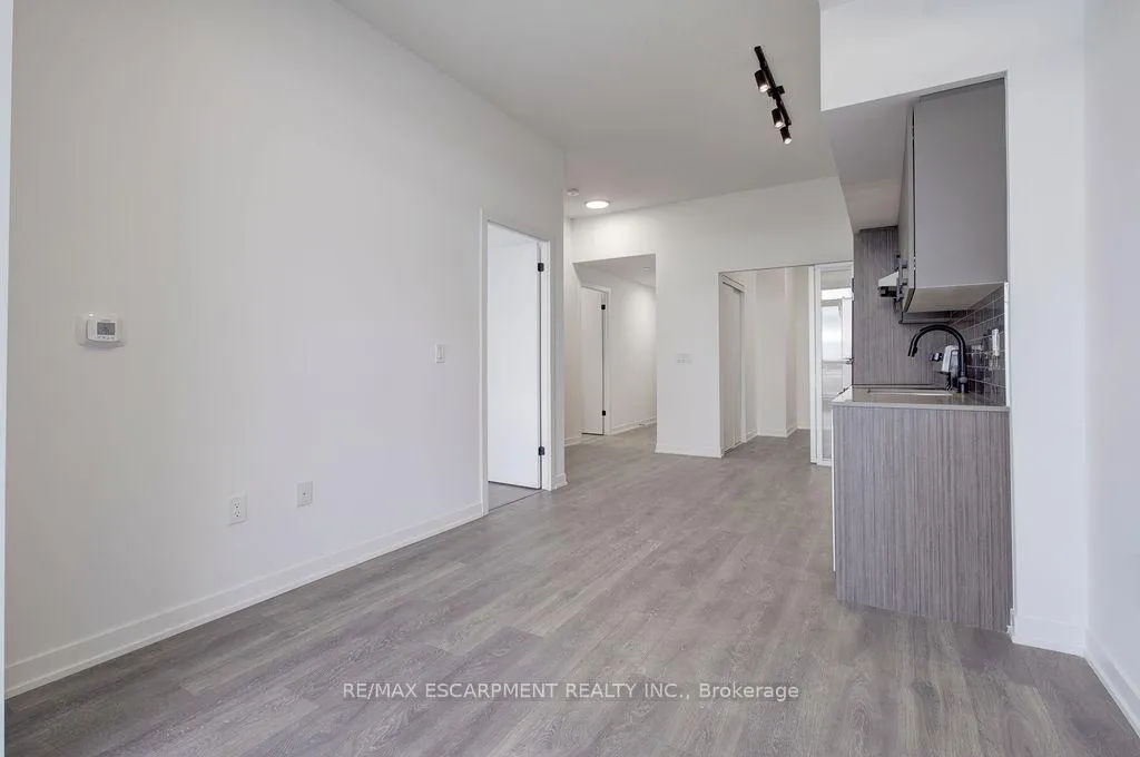 Photo 22 of Unit C905, 4878 Powers Common, Burlington, Alton — HOMEH