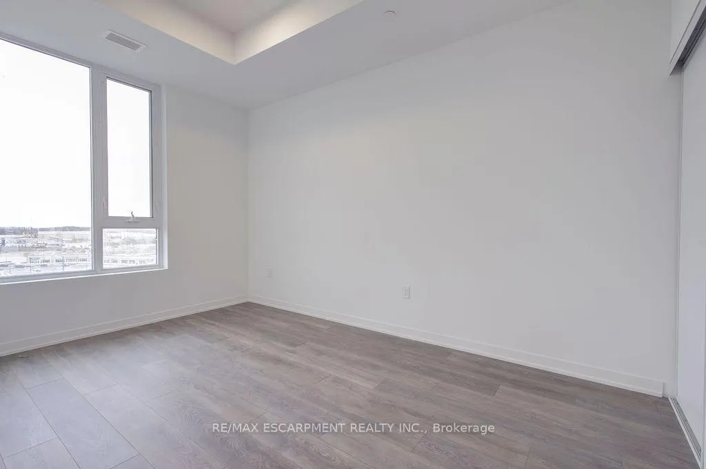 Photo 30 of Unit C905, 4878 Powers Common, Burlington, Alton — HOMEH