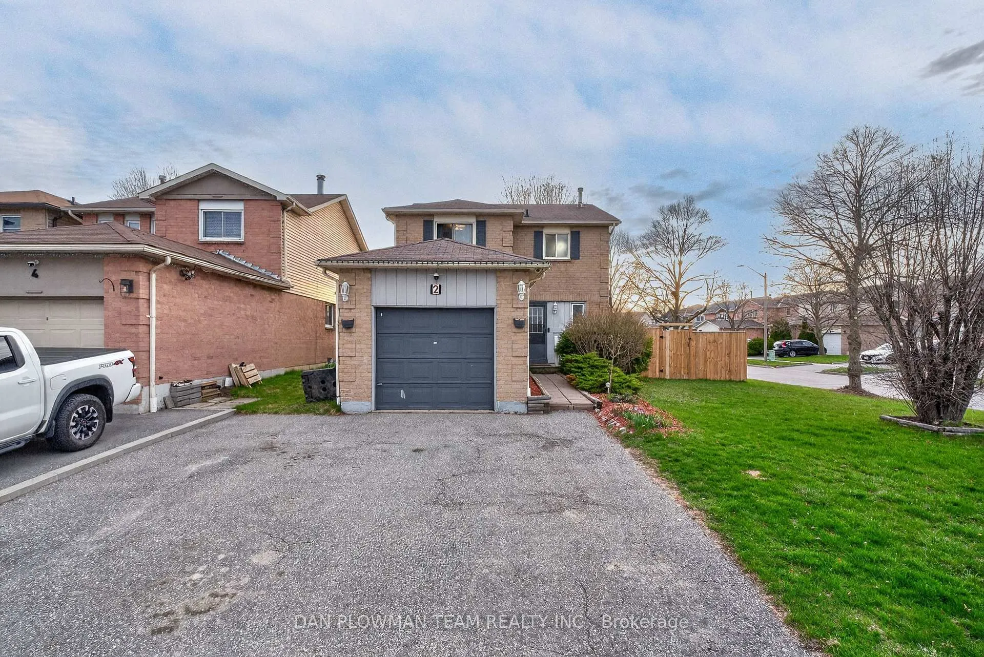 Photo 2 of 2 Allard Avenue, Ajax, Central East — HOMEH