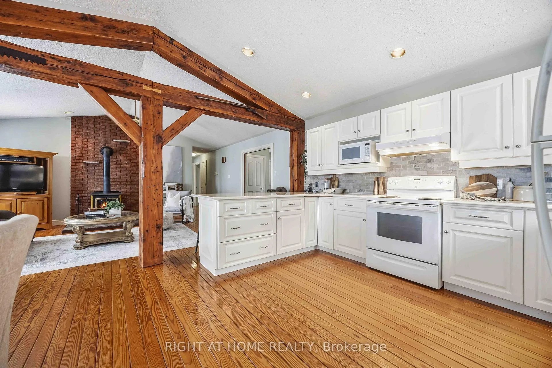 Photo 15 of 28 Birch Island Road, Scugog, Rural Scugog — HOMEH