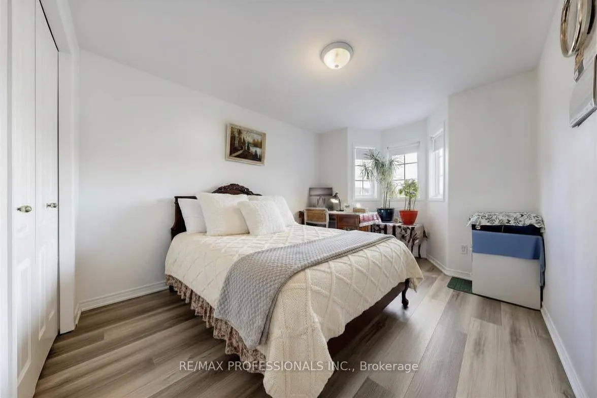 Photo 10 of 44 Shephard Avenue, New Tecumseth, Alliston — HOMEH