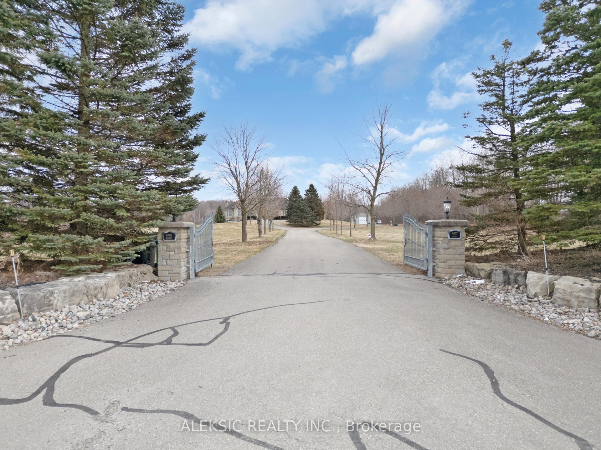Photo 3 of 9797 Hunsden Side Road, Caledon, Palgrave — HOMEH