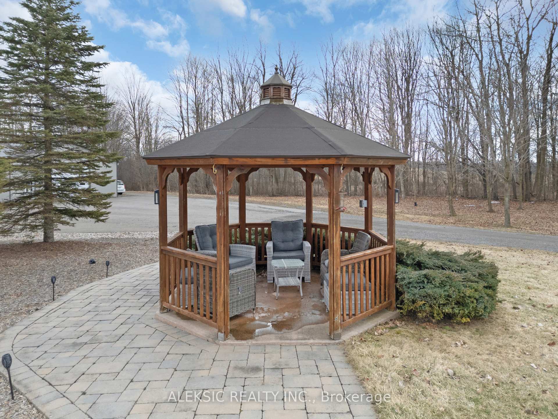 Photo 42 of 9797 Hunsden Side Road, Caledon, Palgrave — HOMEH