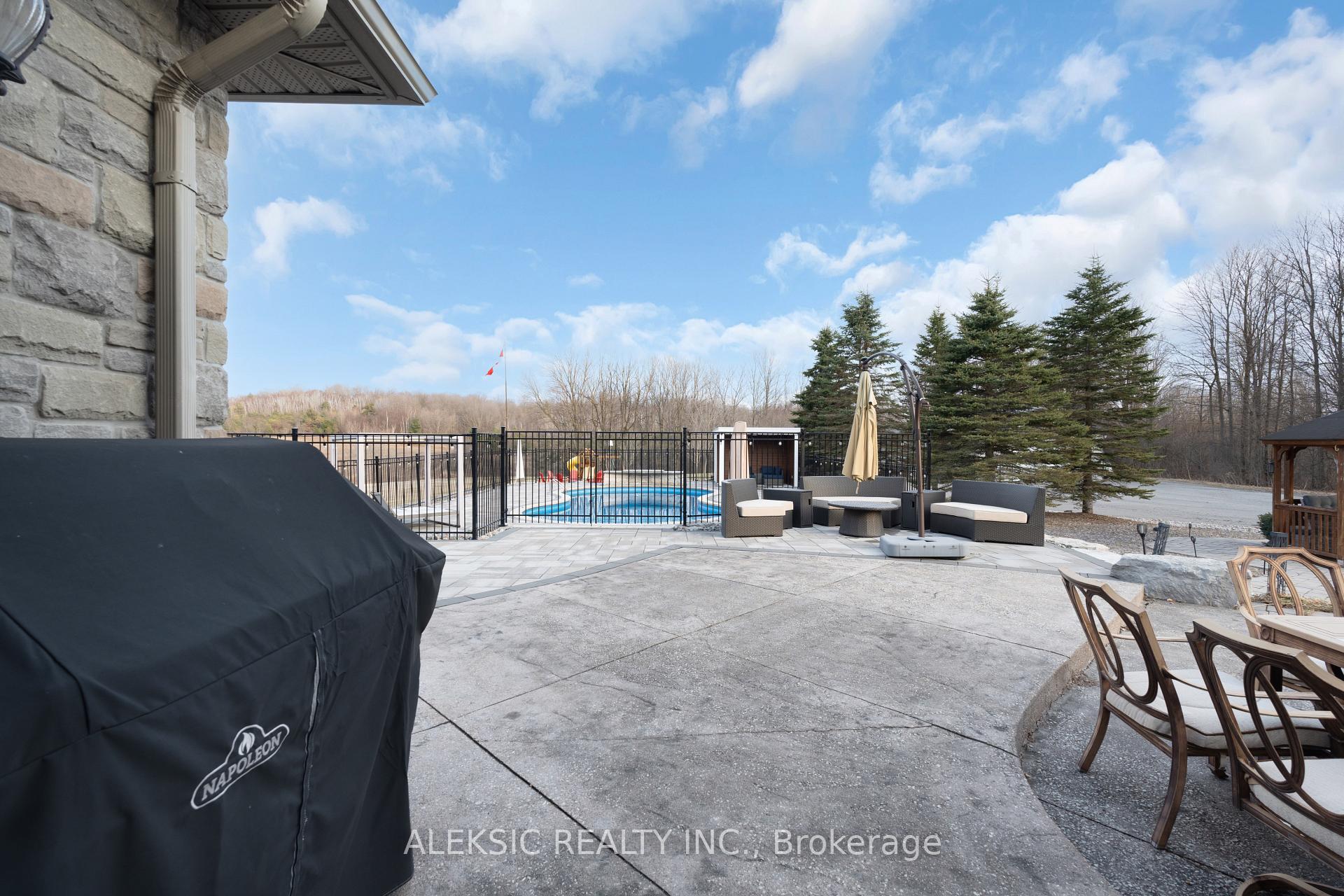 Photo 44 of 9797 Hunsden Side Road, Caledon, Palgrave — HOMEH