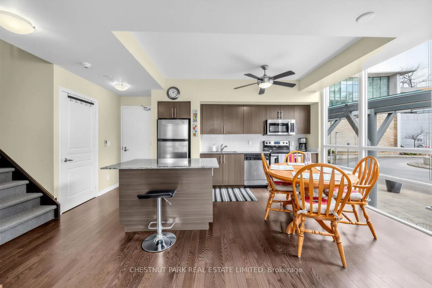 Photo 9 of Unit TH 101, 15 Legion Road, Etobicoke, Mimico — HOMEH