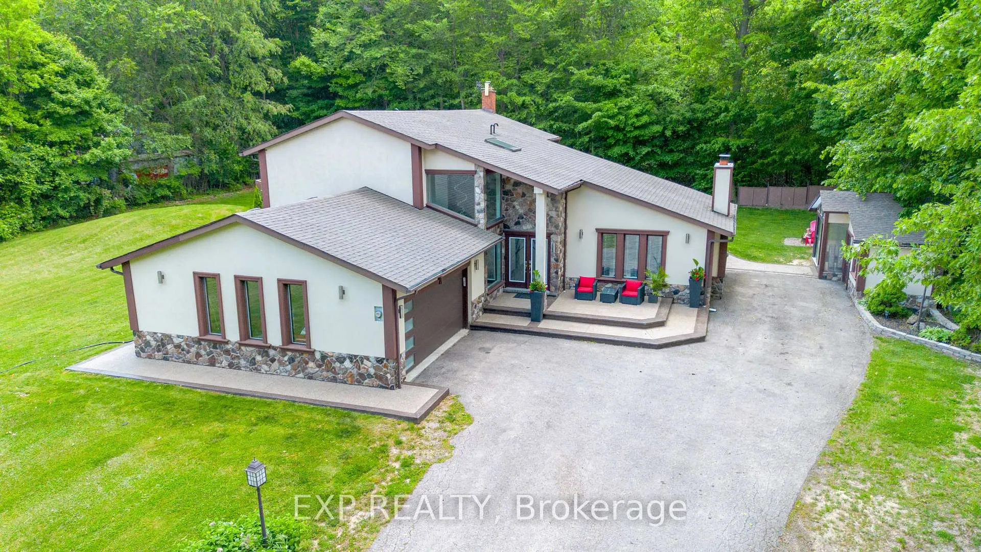 Photo 3 of 3263 Guyatt Road, Hamilton, Rural Glanbrook — HOMEH