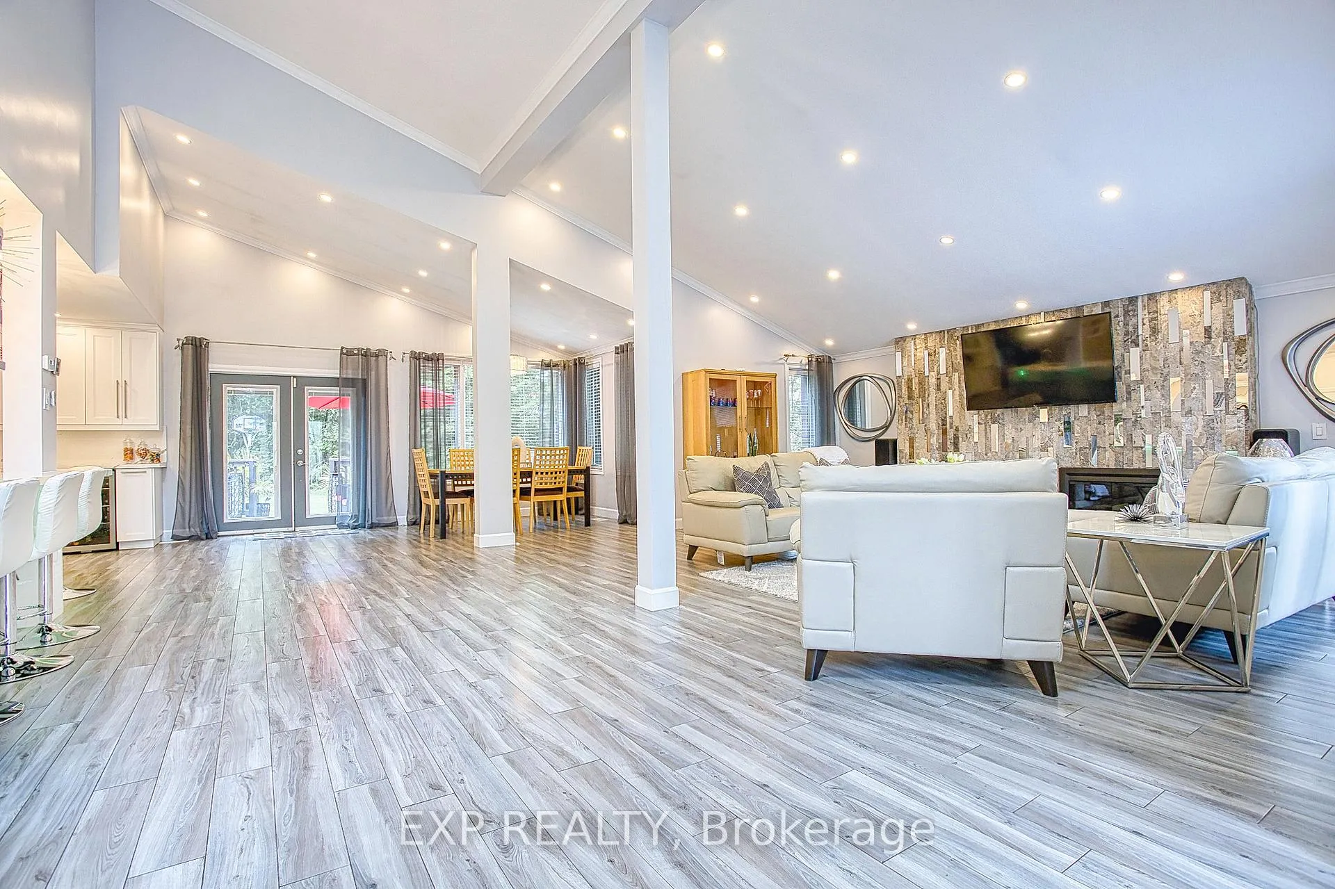 Photo 6 of 3263 Guyatt Road, Hamilton, Rural Glanbrook — HOMEH