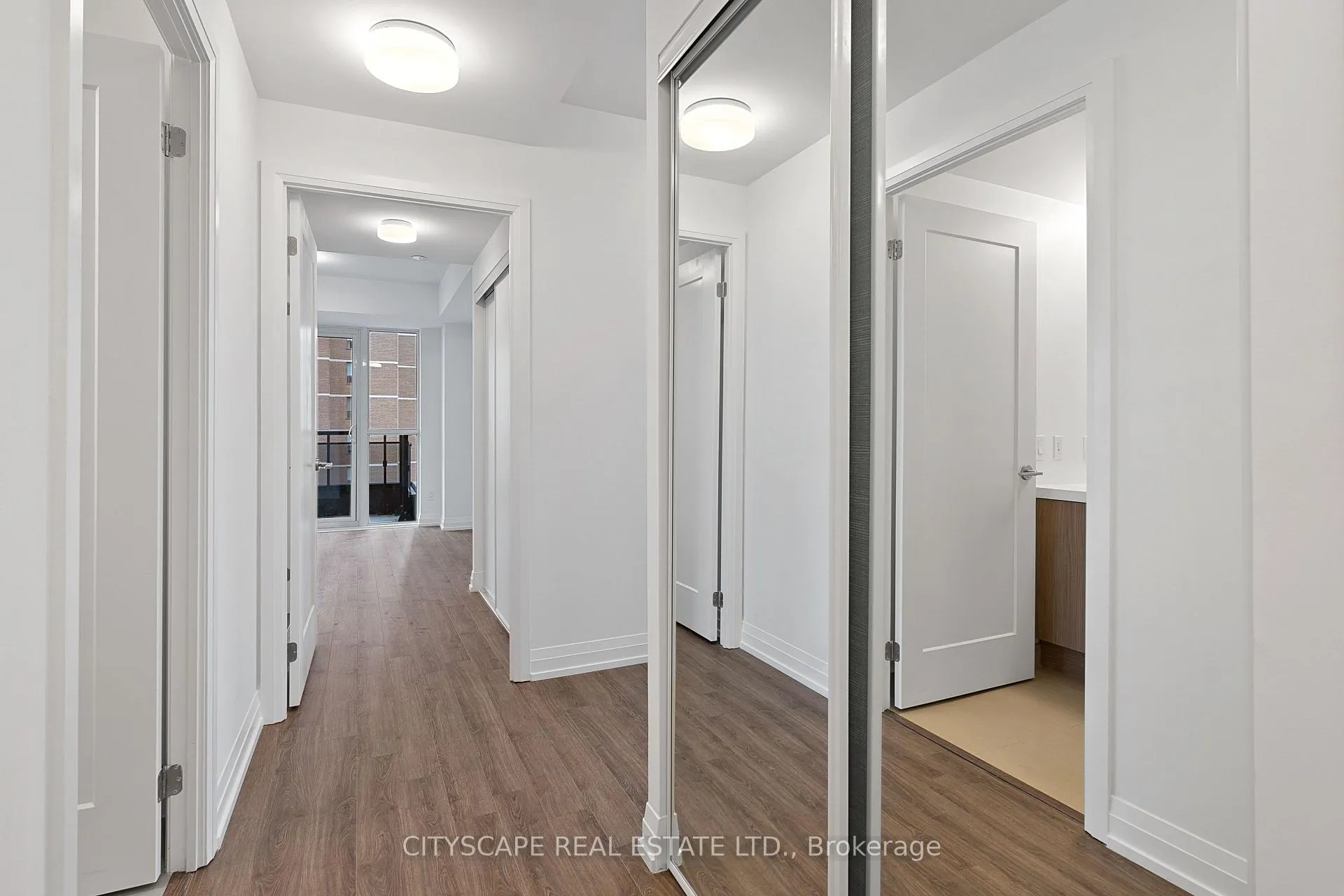 Photo 3 of Unit 1507, 286 Main Street, Toronto, East End-Danforth — HOMEH
