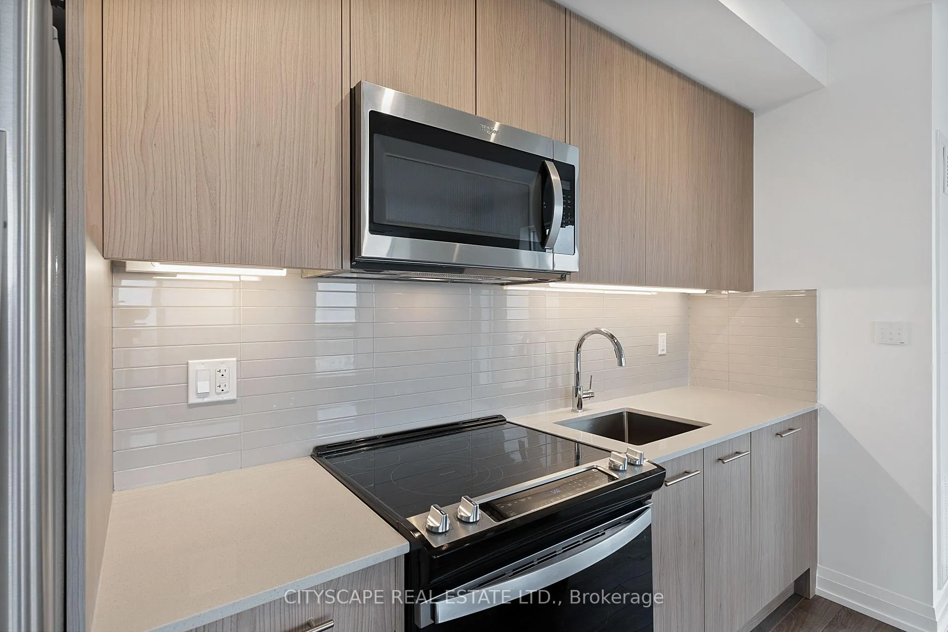 Photo 11 of Unit 1507, 286 Main Street, Toronto, East End-Danforth — HOMEH
