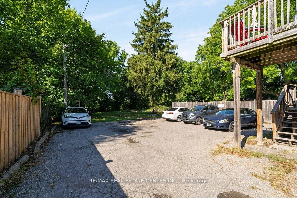 Photo 7 of Unit #2 MAIN FLOOR, 5 Ontario Street, Halton Hills, Georgetown — HOMEH