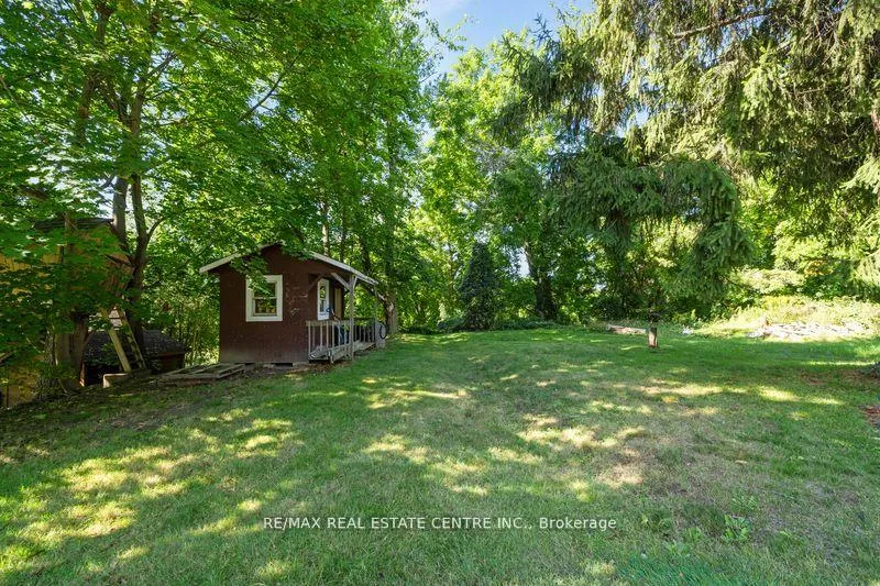 Photo 8 of Unit #2 MAIN FLOOR, 5 Ontario Street, Halton Hills, Georgetown — HOMEH