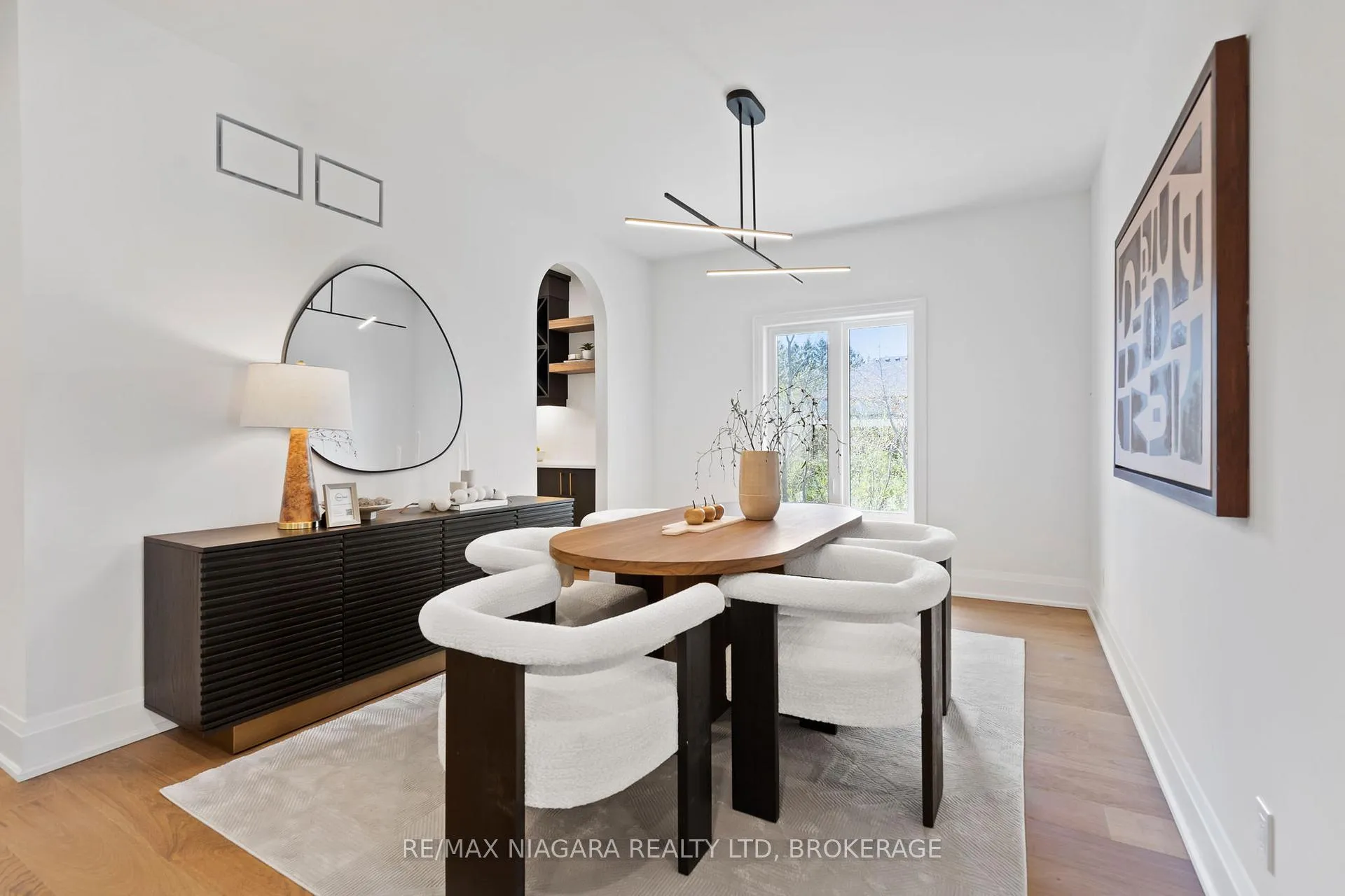 Photo 9 of 17 Accursi Crescent, Pelham, Fonthill — HOMEH