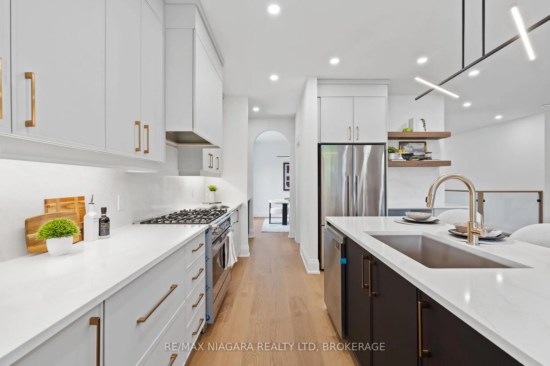 Photo 15 of 17 Accursi Crescent, Pelham, Fonthill — HOMEH