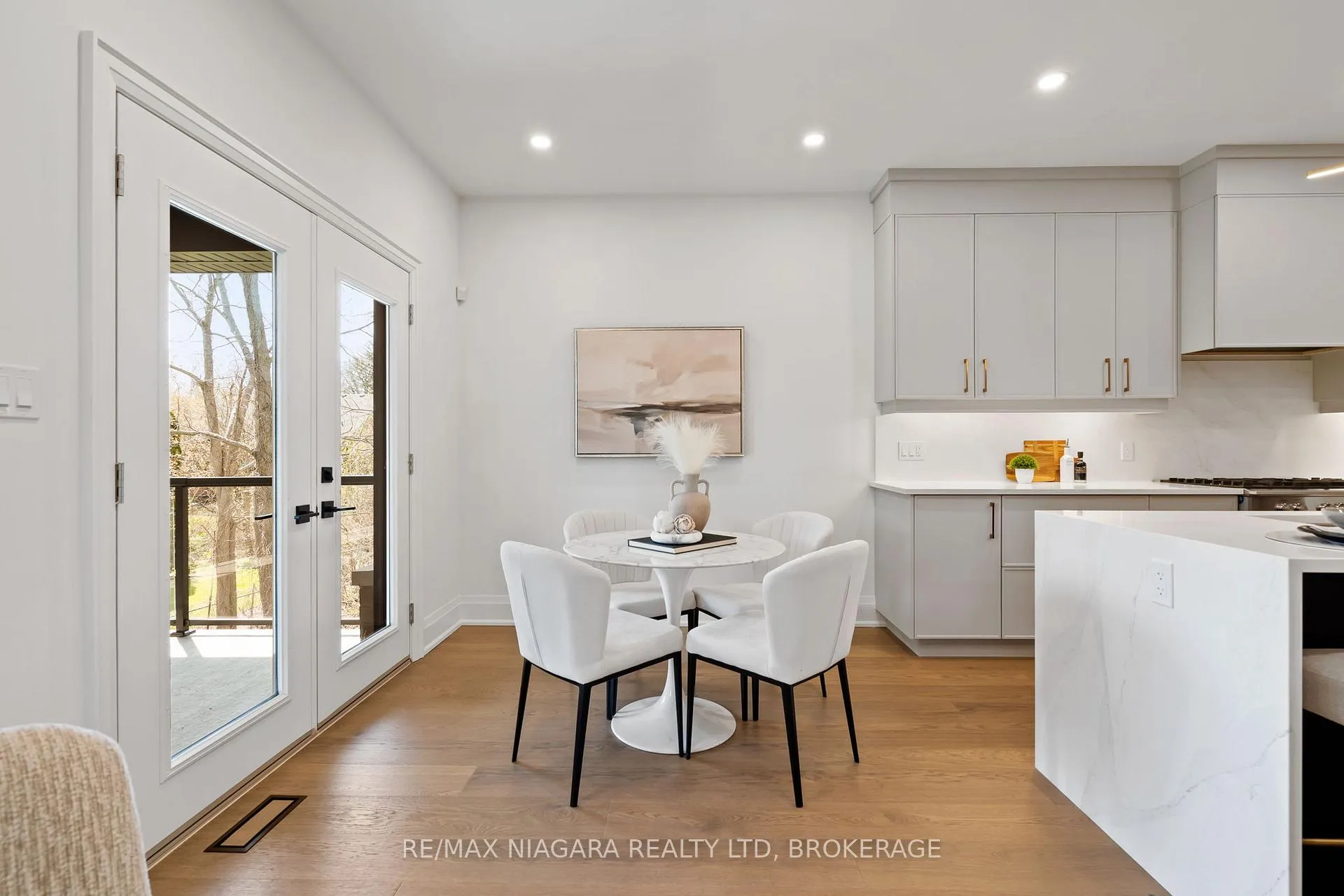 Photo 17 of 17 Accursi Crescent, Pelham, Fonthill — HOMEH