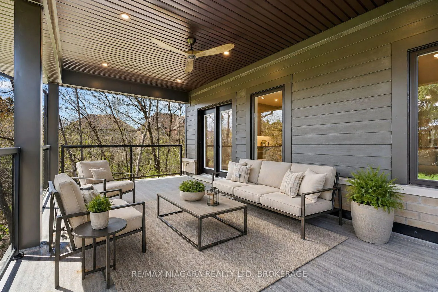 Photo 20 of 17 Accursi Crescent, Pelham, Fonthill — HOMEH