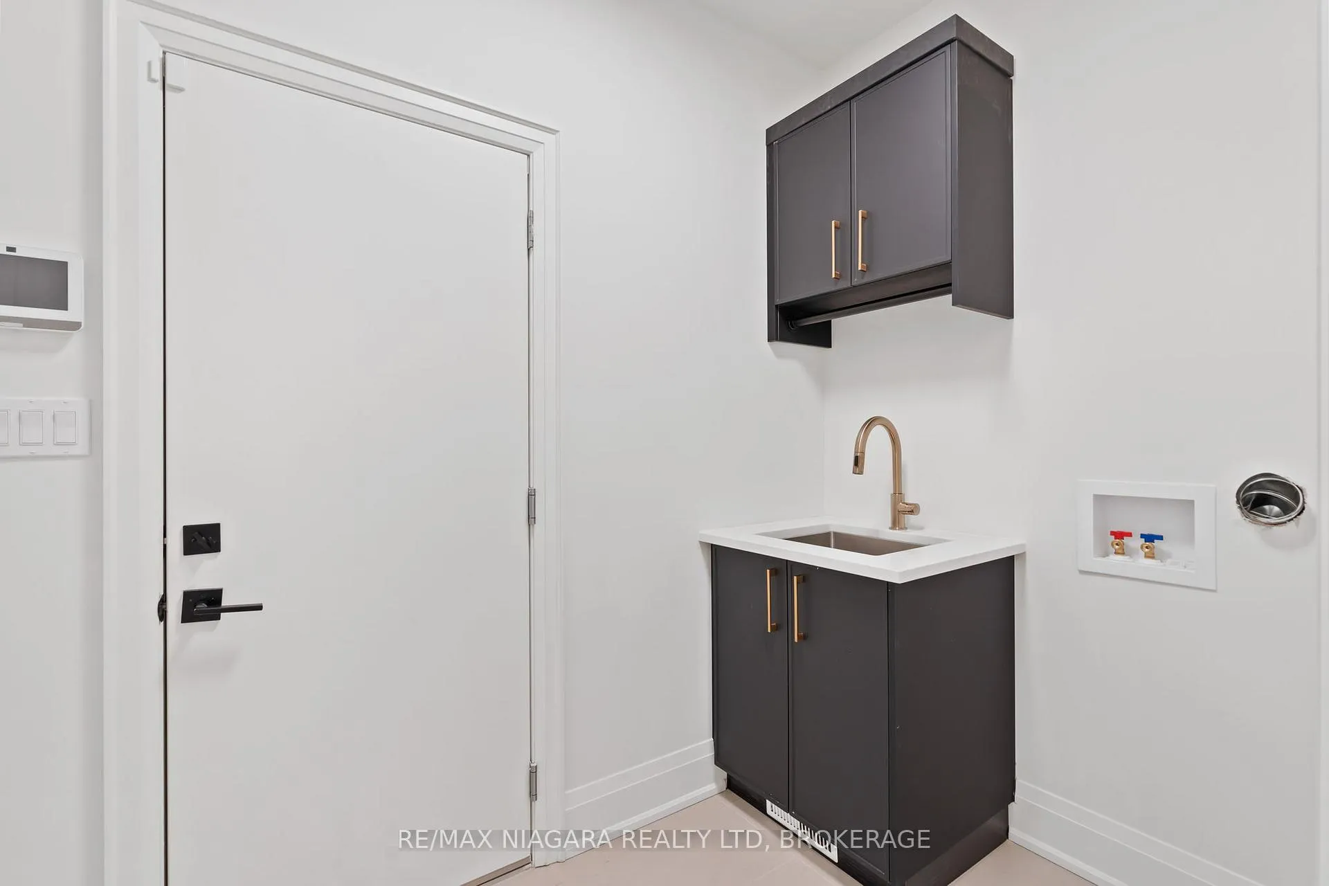 Photo 30 of 17 Accursi Crescent, Pelham, Fonthill — HOMEH