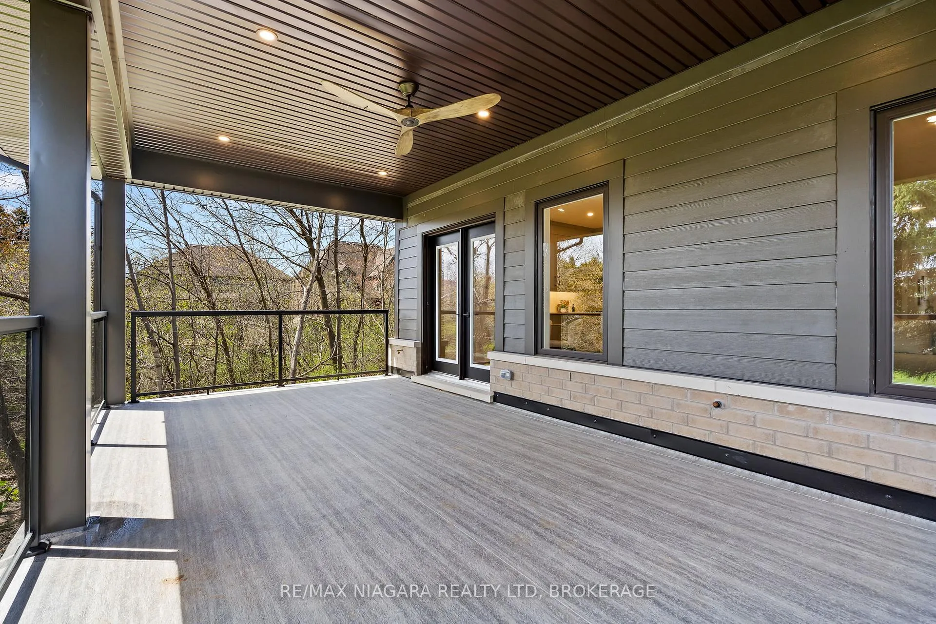 Photo 40 of 17 Accursi Crescent, Pelham, Fonthill — HOMEH
