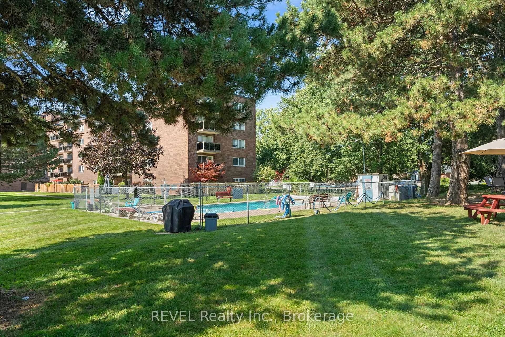Photo 22 of Unit 304, 198 Scott Street, St. Catharines, Fairview — HOMEH