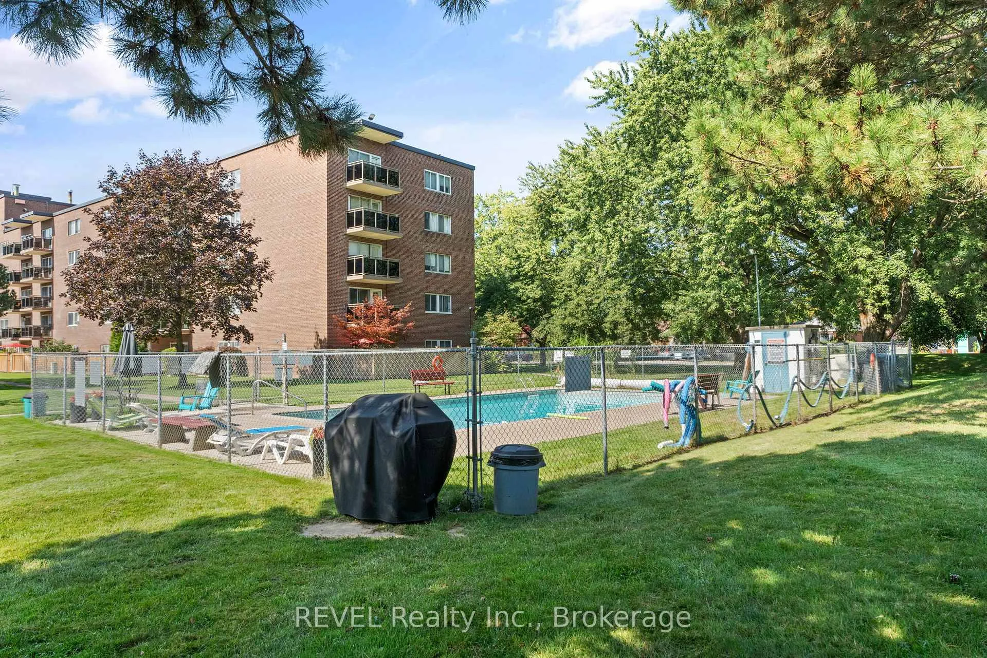 Photo 23 of Unit 304, 198 Scott Street, St. Catharines, Fairview — HOMEH