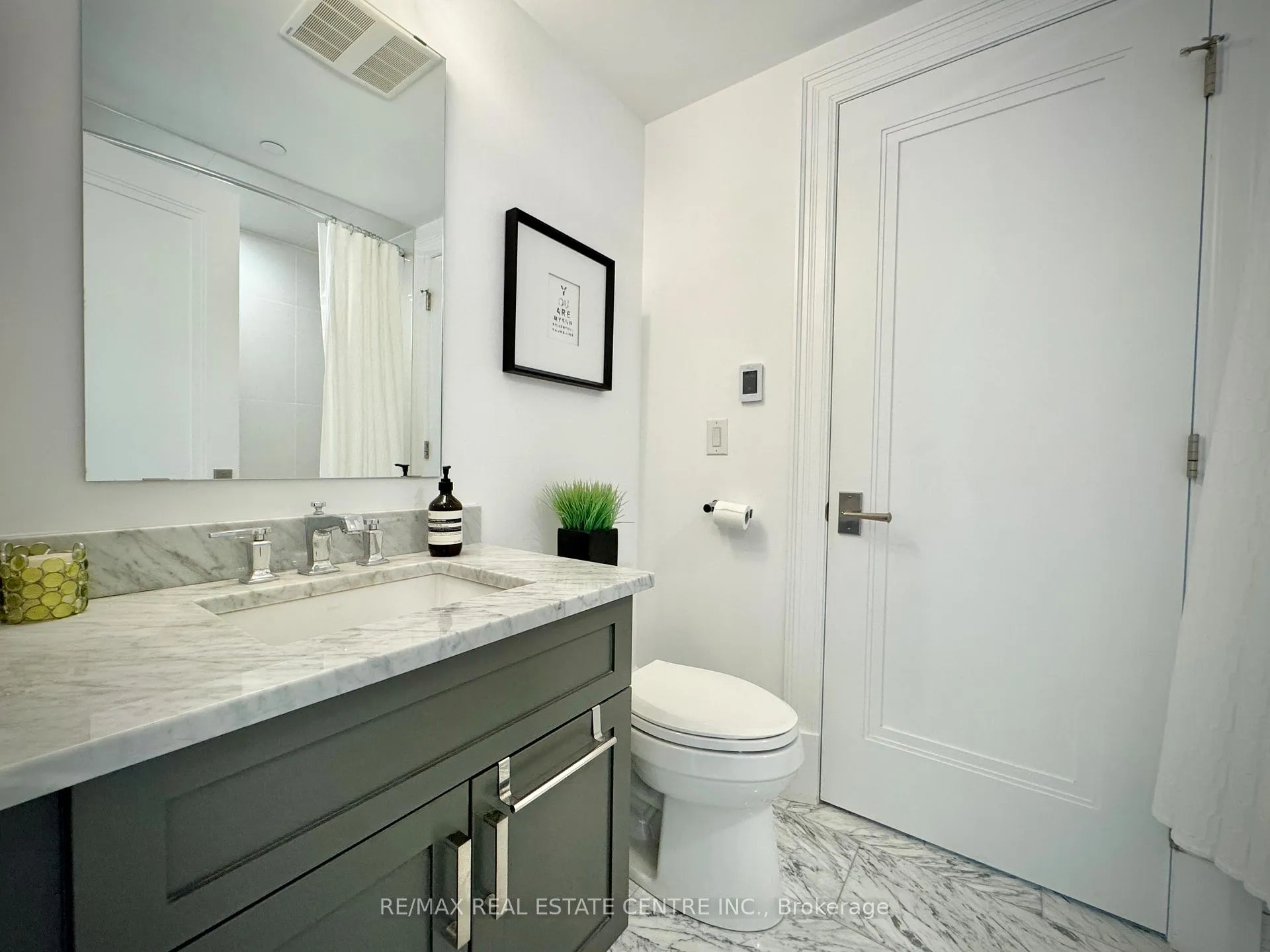 Photo 24 of Unit 405, 2060 Lakeshore Road, Burlington, Brant — HOMEH
