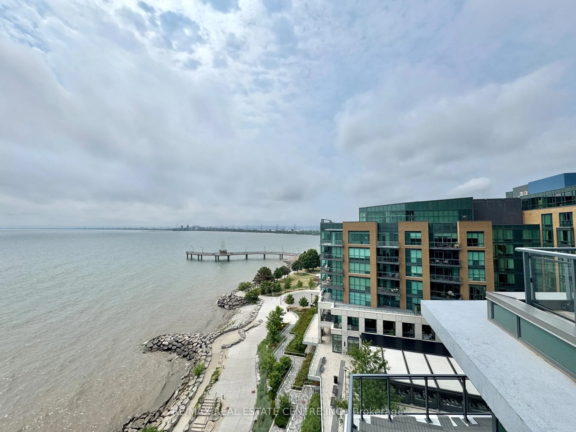 Photo 29 of Unit 405, 2060 Lakeshore Road, Burlington, Brant — HOMEH
