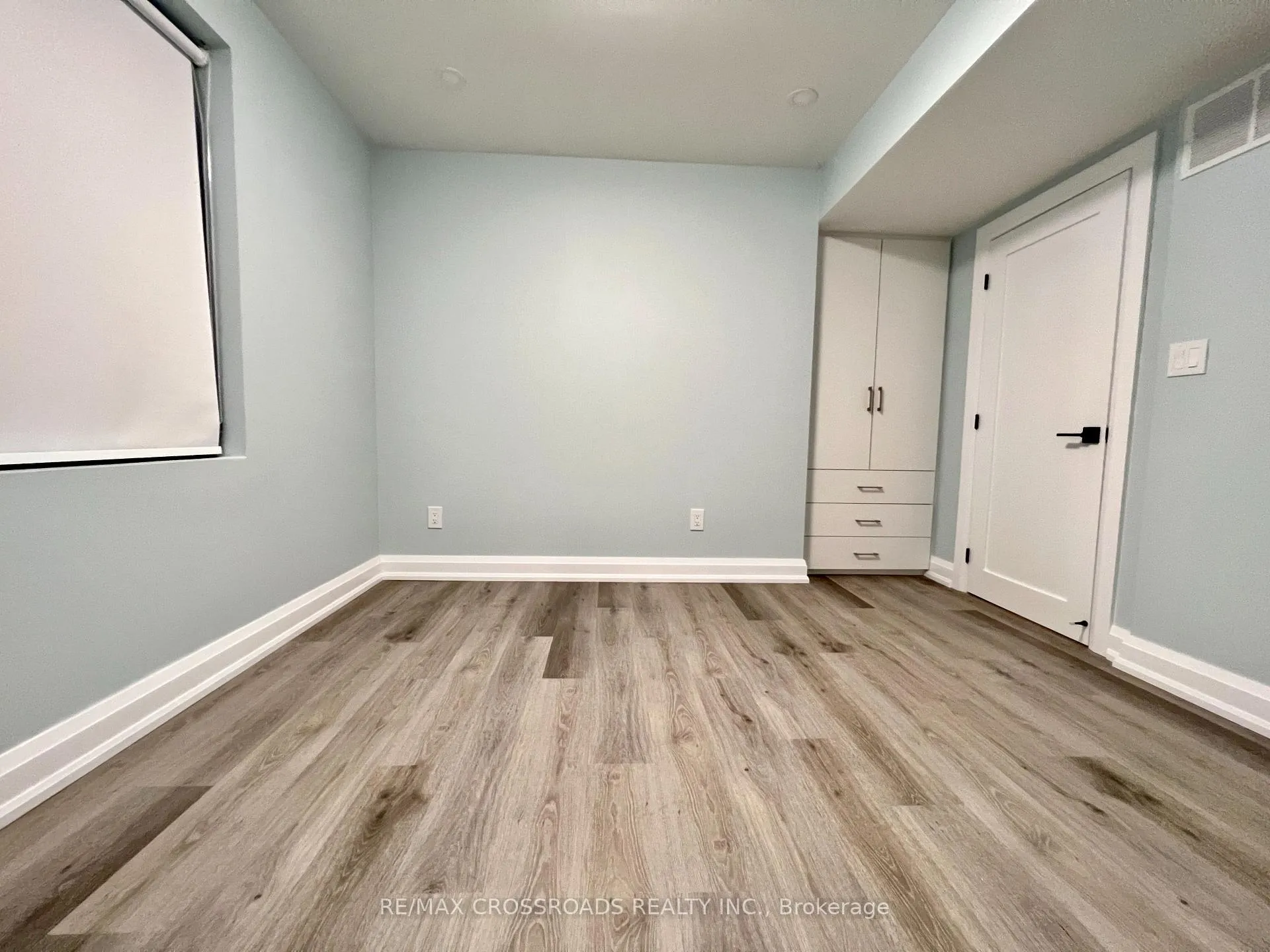 Photo 10 of Unit 2, 25 Glenside Avenue, Toronto, Greenwood-Coxwell — HOMEH