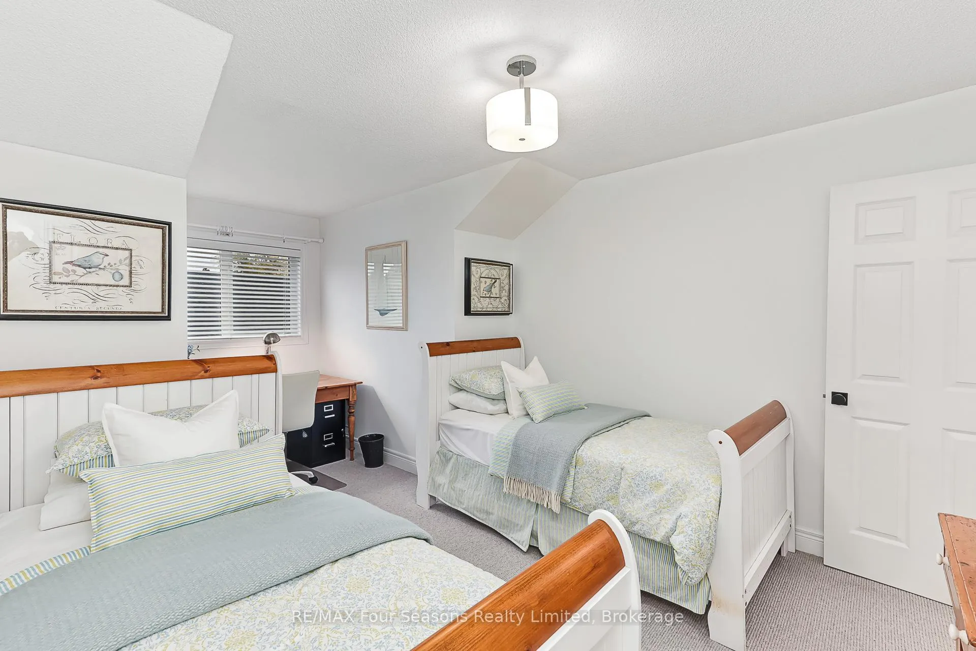 Photo 19 of 2 Callary Crescent, Collingwood — HOMEH