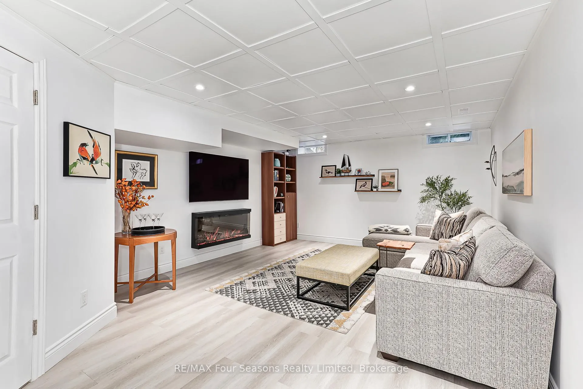 Photo 22 of 2 Callary Crescent, Collingwood — HOMEH