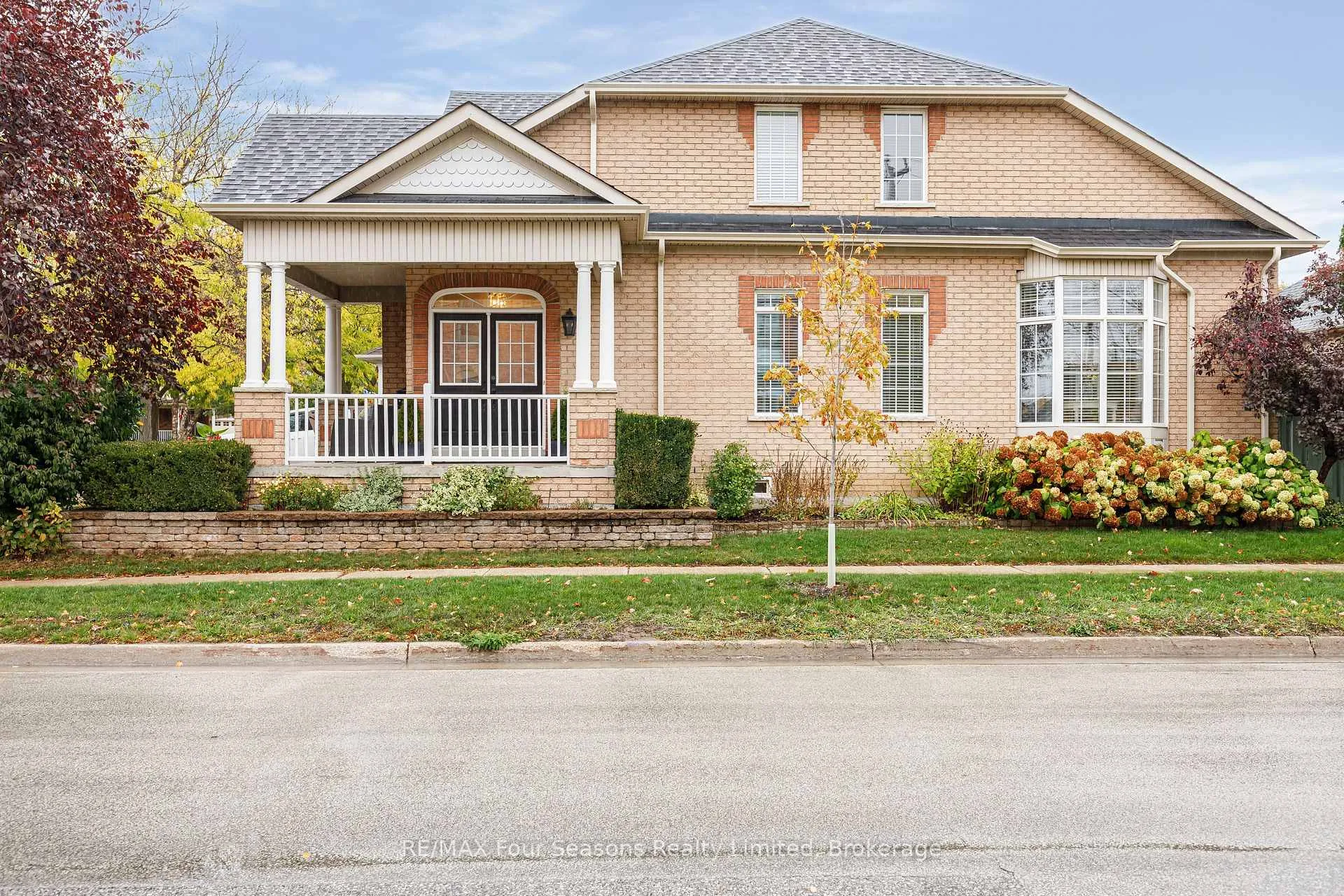 Photo 33 of 2 Callary Crescent, Collingwood — HOMEH