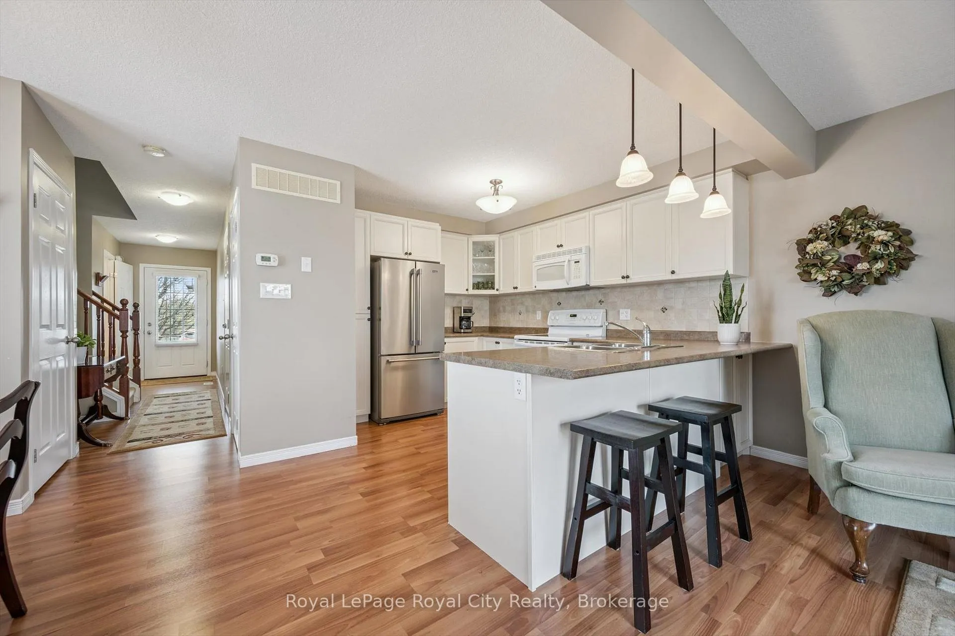 Photo 5 of Unit E18, 6 Upper Mercer Street, Kitchener — HOMEH