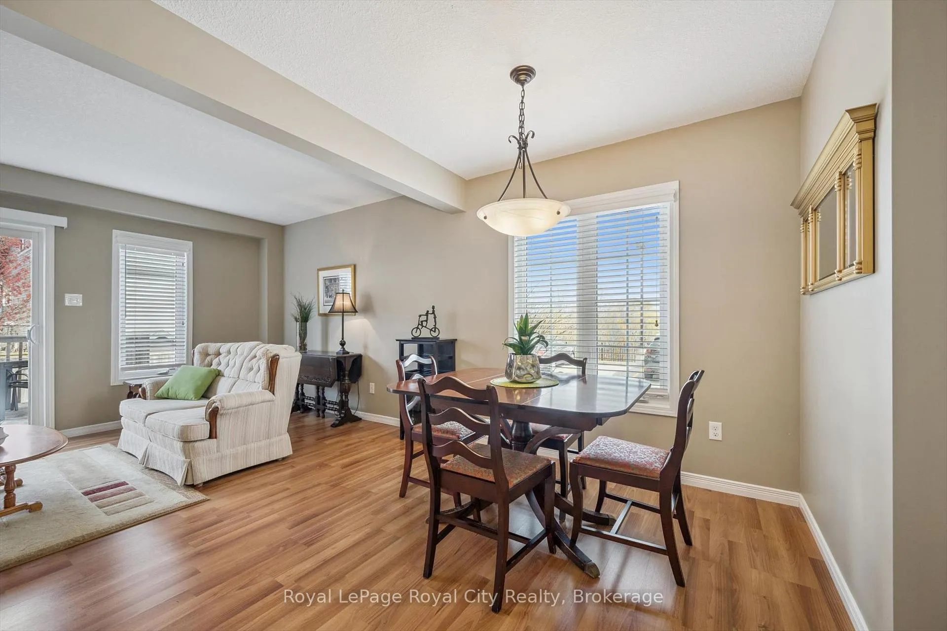 Photo 7 of Unit E18, 6 Upper Mercer Street, Kitchener — HOMEH