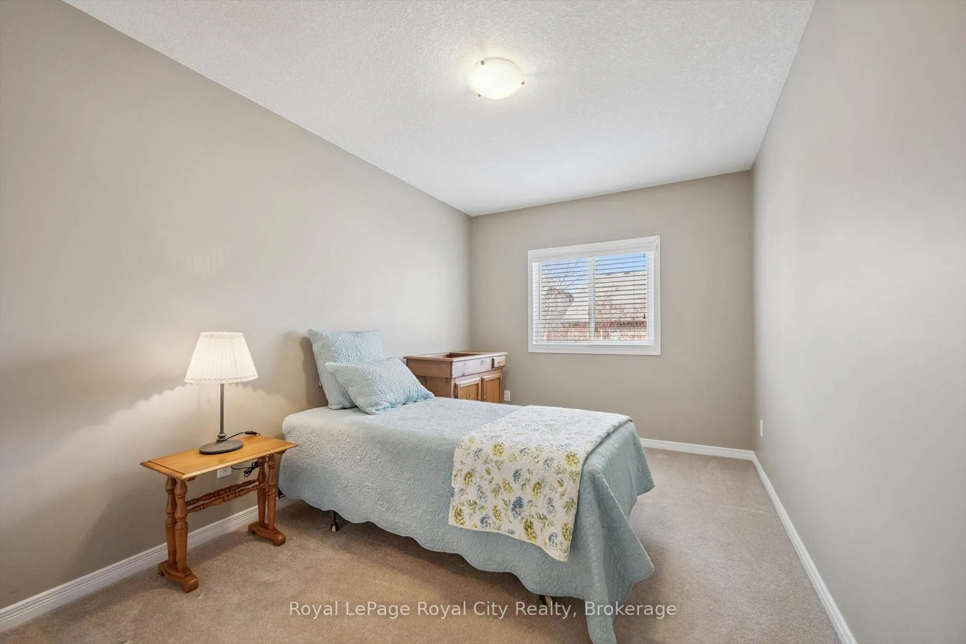 Photo 15 of Unit E18, 6 Upper Mercer Street, Kitchener — HOMEH