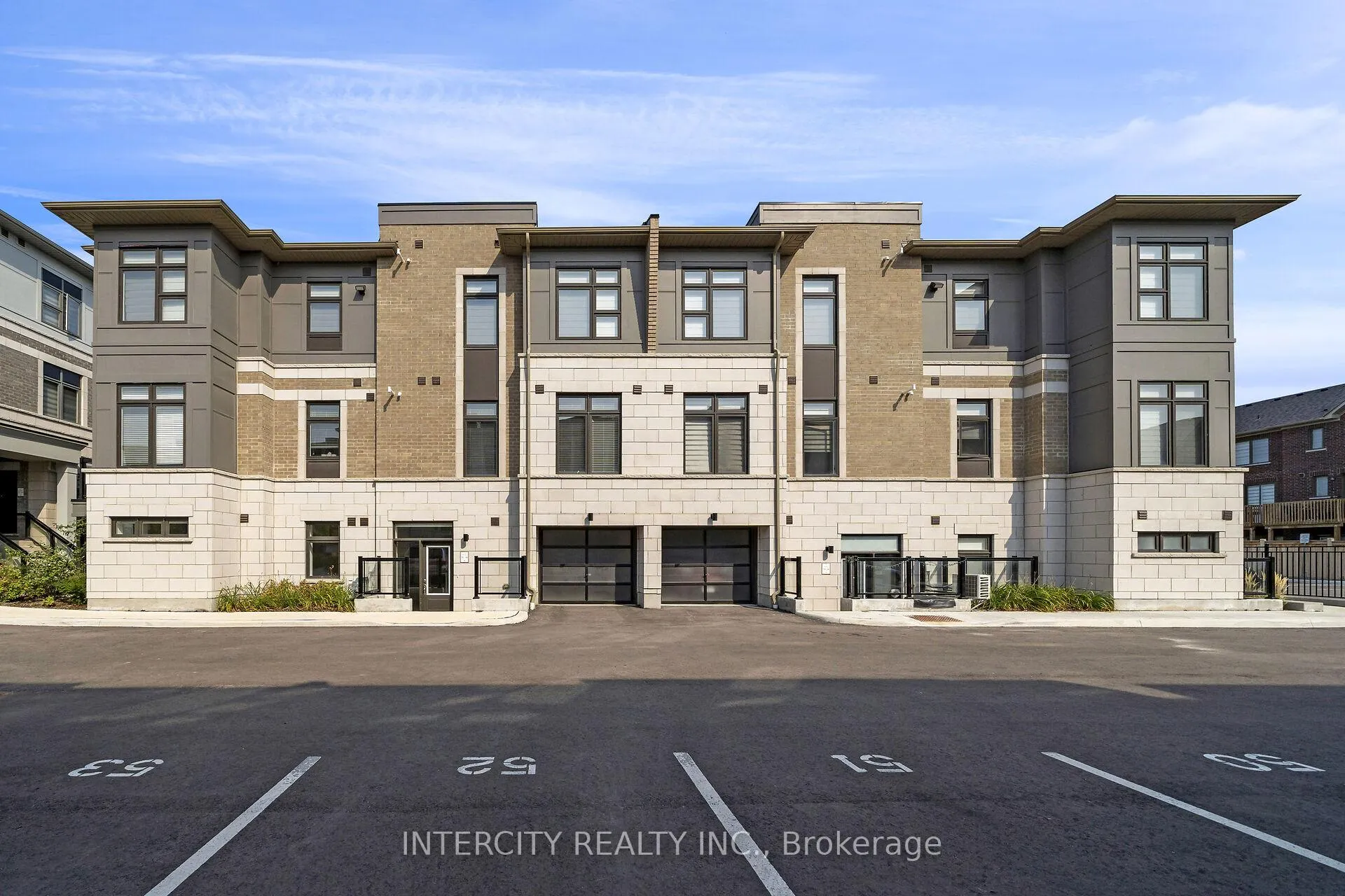 Photo of Unit 701, 60 Halliford Place