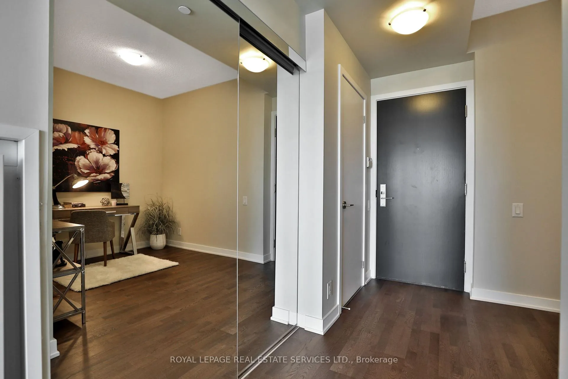 Photo 6 of Unit 1101, 1815 Yonge Street, Toronto, Mount Pleasant West — HOMEH