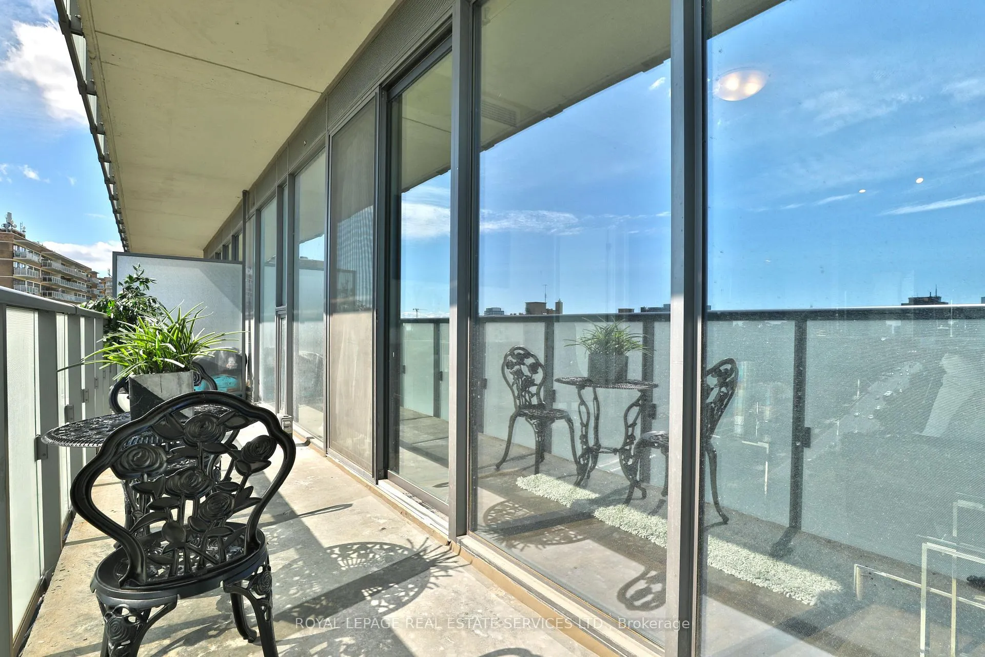 Photo 13 of Unit 1101, 1815 Yonge Street, Toronto, Mount Pleasant West — HOMEH