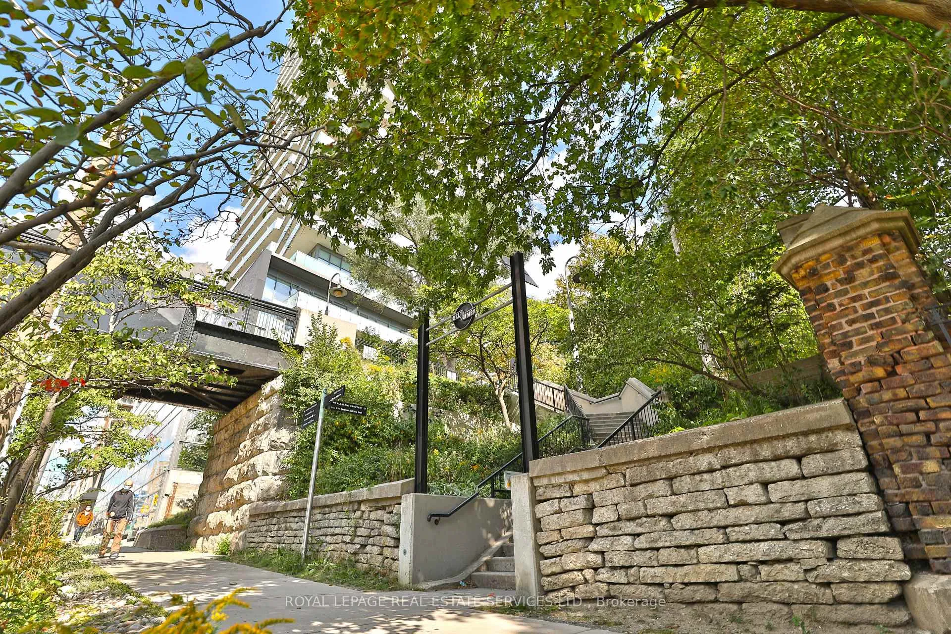Photo 28 of Unit 1101, 1815 Yonge Street, Toronto, Mount Pleasant West — HOMEH