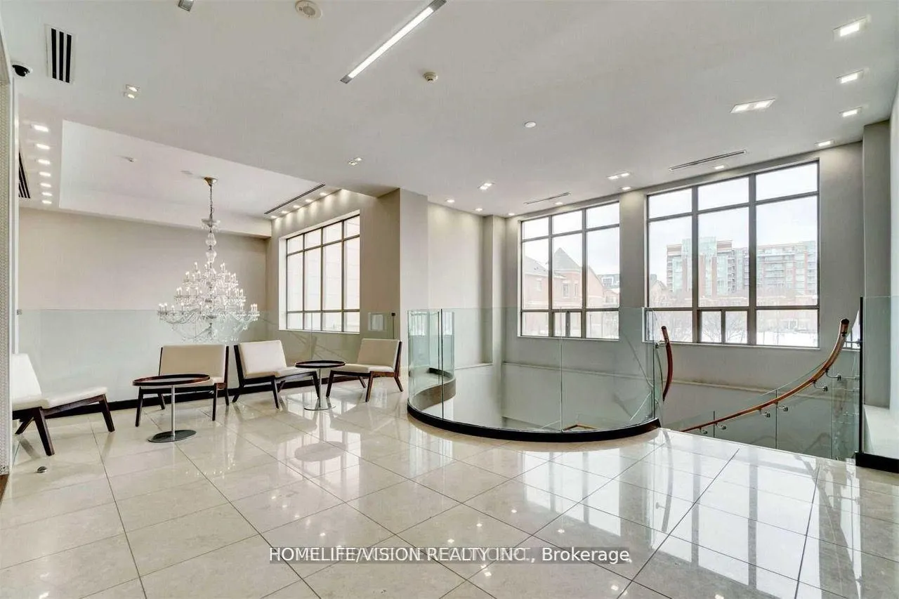 Photo 7 of Unit 106, 39 Galleria Parkway, Markham, Commerce Valley — HOMEH