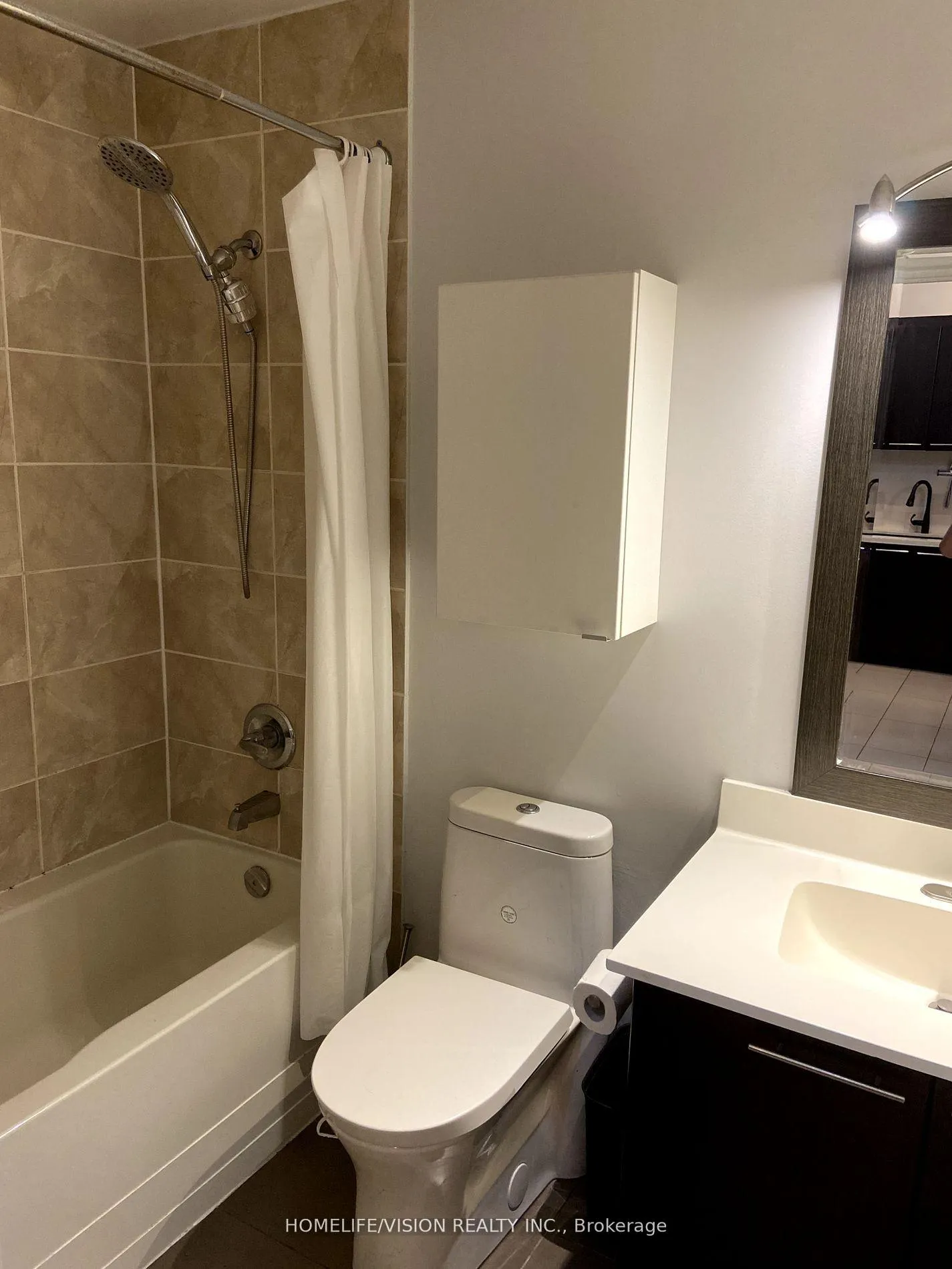 Photo 19 of Unit 106, 39 Galleria Parkway, Markham, Commerce Valley — HOMEH