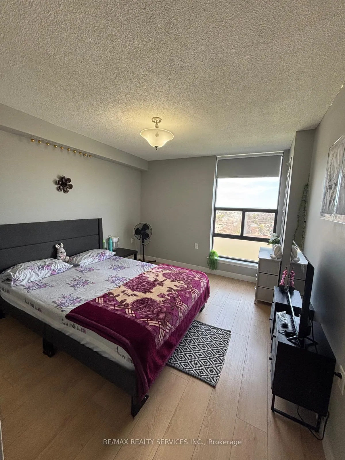 Photo 5 of Unit 1605, 18 Knightsbridge Road, Brampton, Queen Street Corridor — HOMEH
