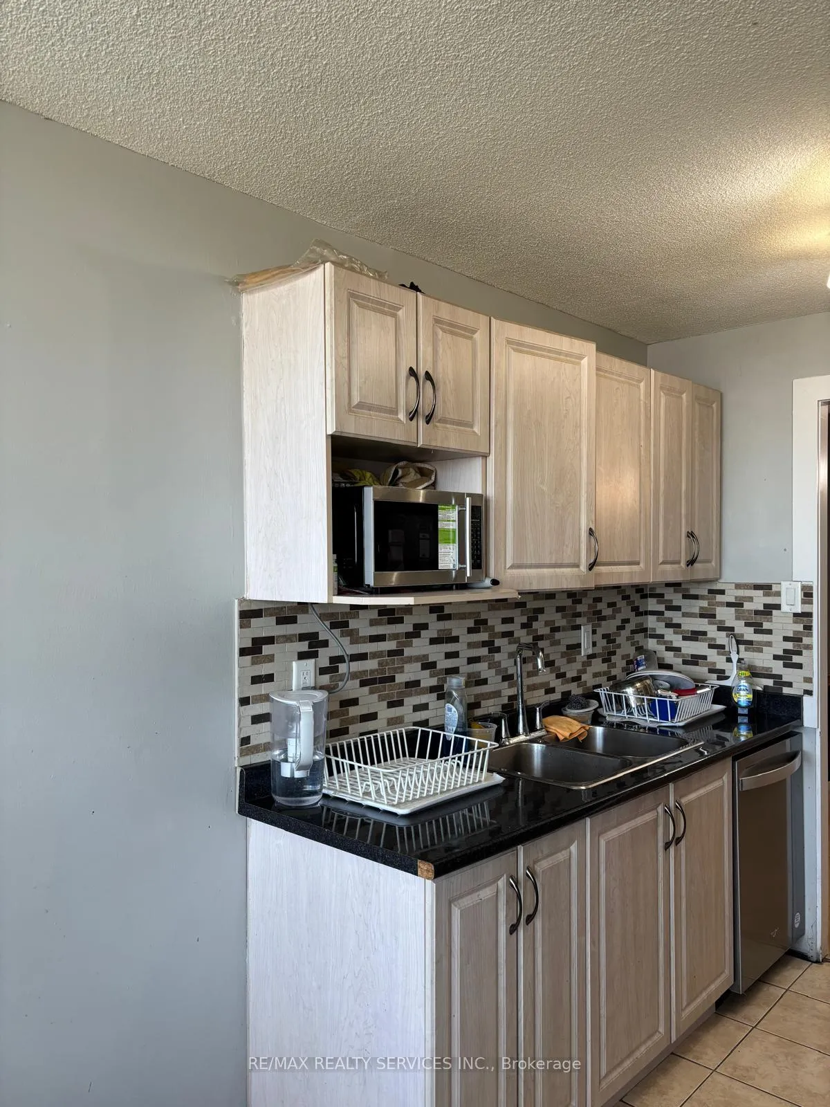 Photo 11 of Unit 1605, 18 Knightsbridge Road, Brampton, Queen Street Corridor — HOMEH