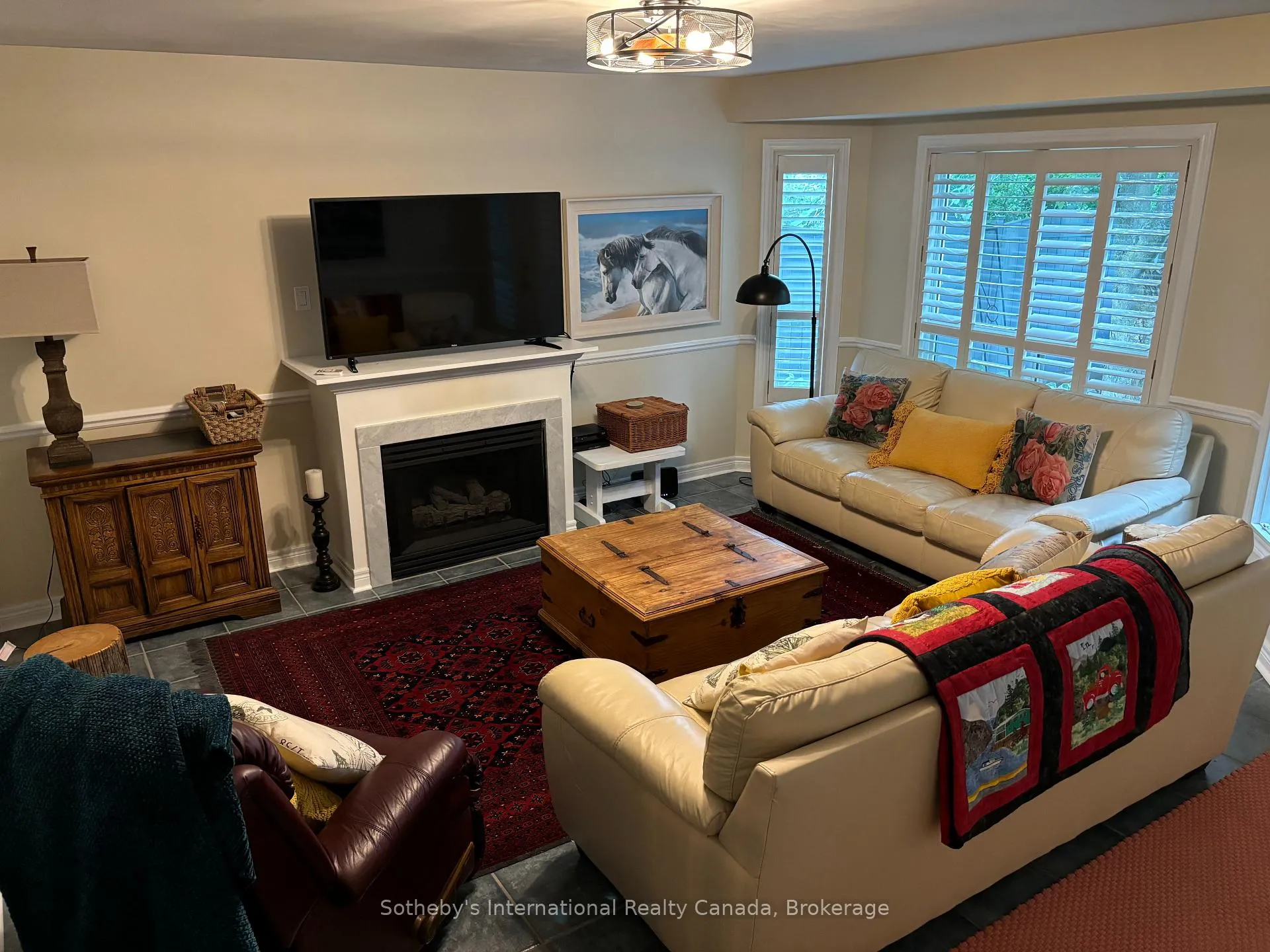 Photo 15 of 4 Nettleton Court, Collingwood — HOMEH