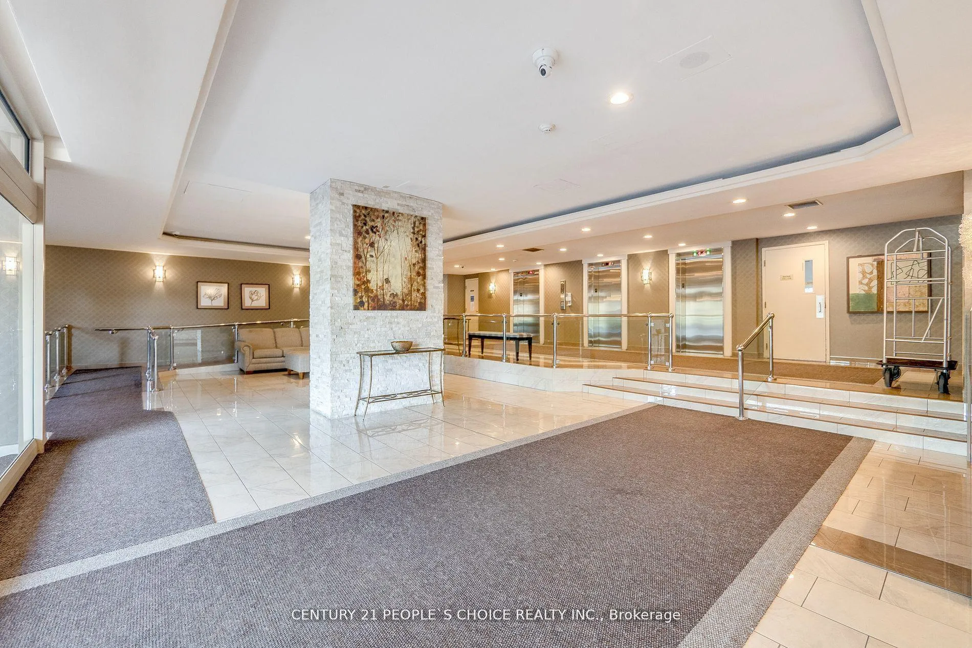 Photo 2 of Unit 1601, 61 Markbrook Lane, Etobicoke, Mount Olive-Silverstone-Jamestown — HOMEH