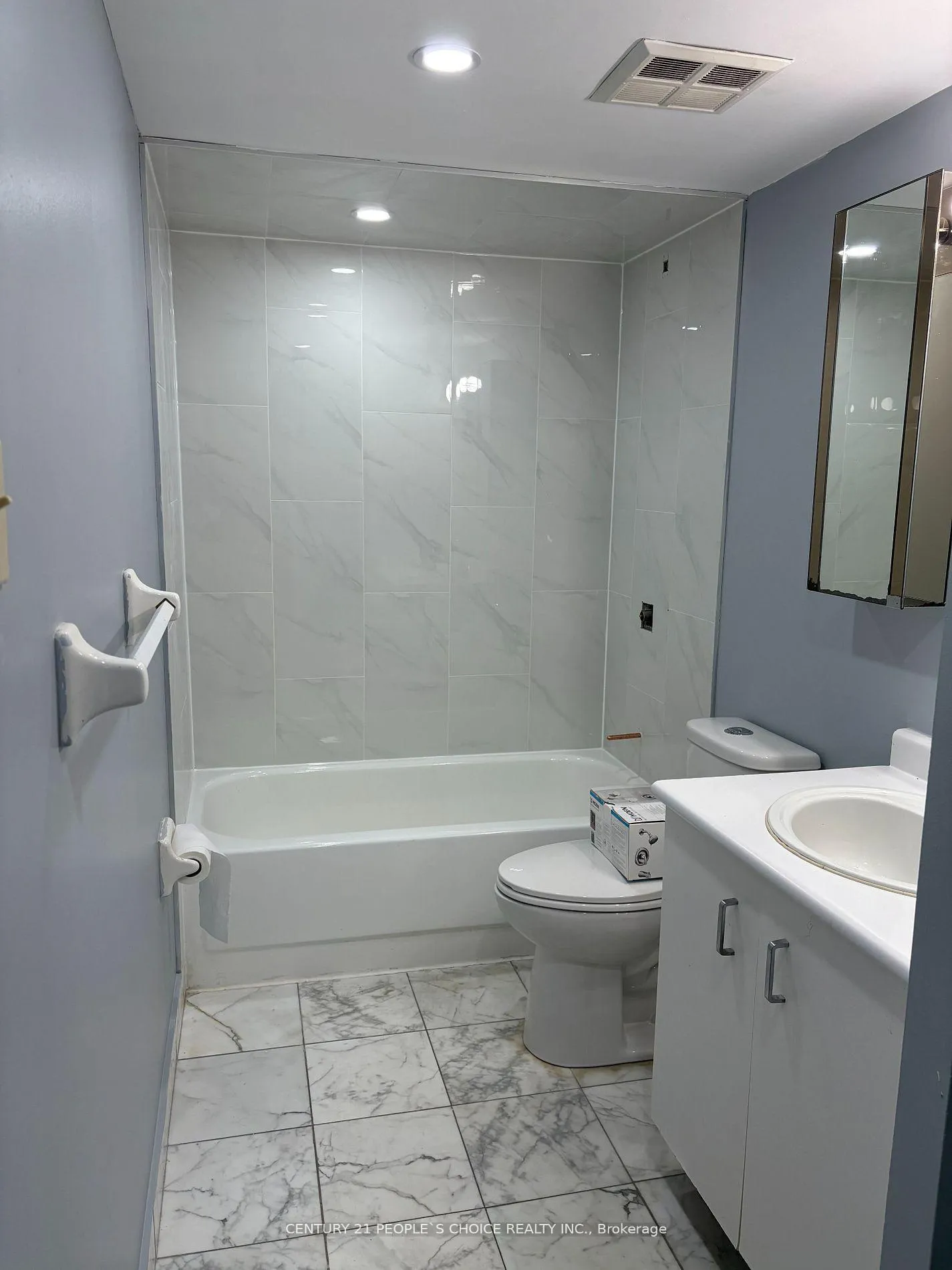 Photo 11 of Unit 1601, 61 Markbrook Lane, Etobicoke, Mount Olive-Silverstone-Jamestown — HOMEH