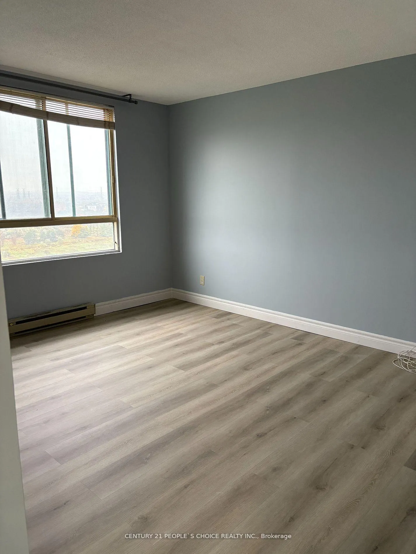 Photo 14 of Unit 1601, 61 Markbrook Lane, Etobicoke, Mount Olive-Silverstone-Jamestown — HOMEH