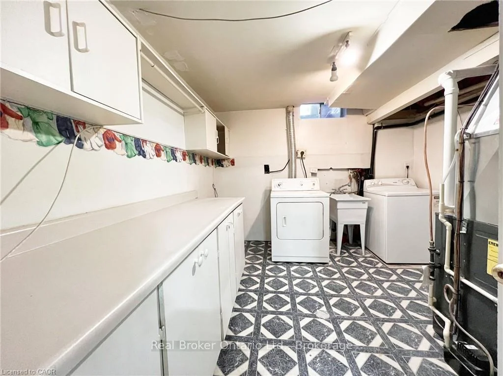 Photo 13 of Unit Lower, 127 First Road W, Hamilton, Stoney Creek Mountain — HOMEH