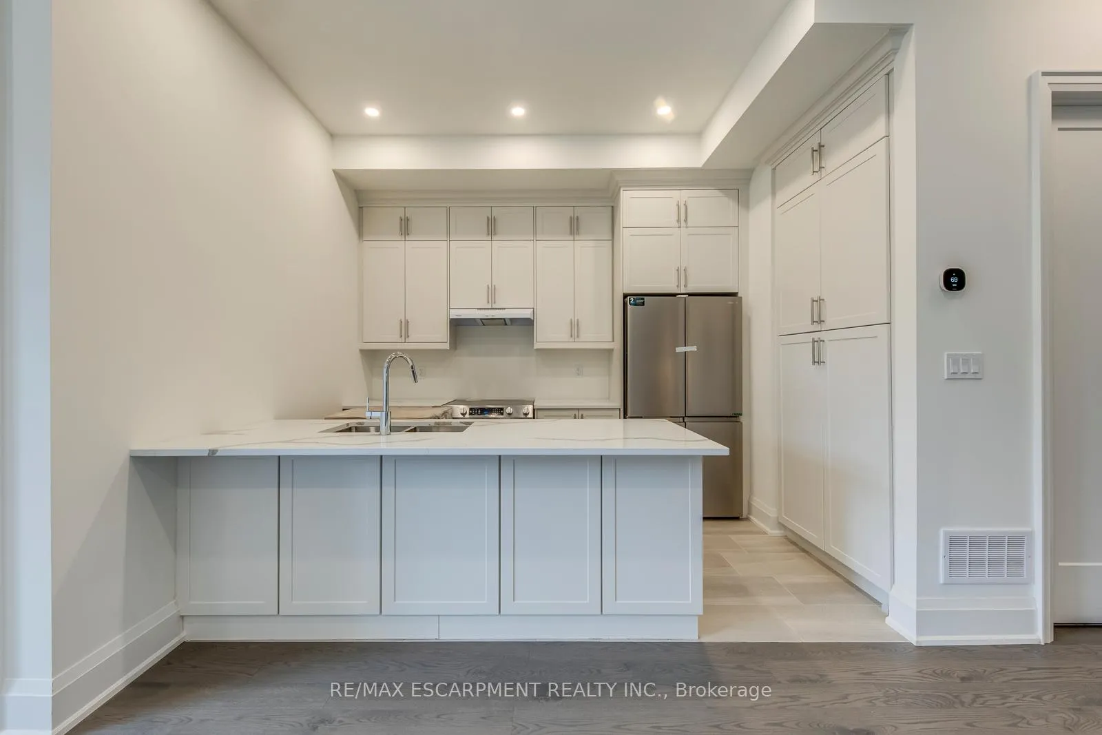 Photo 13 of 3323 Azam Way, Oakville, Glenorchy — HOMEH